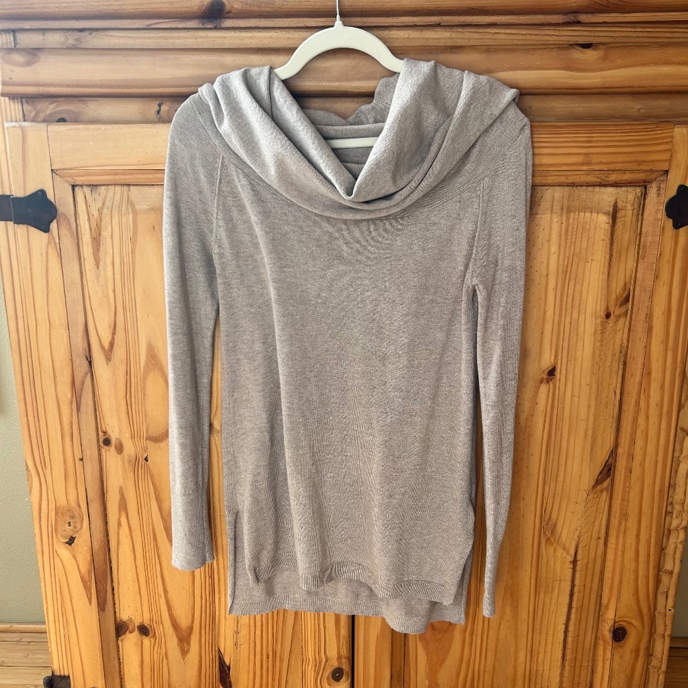 Shrinking Violet Sweater Cowl Neck Loose Draped Collar Wool Cotton Blend Tan Sm